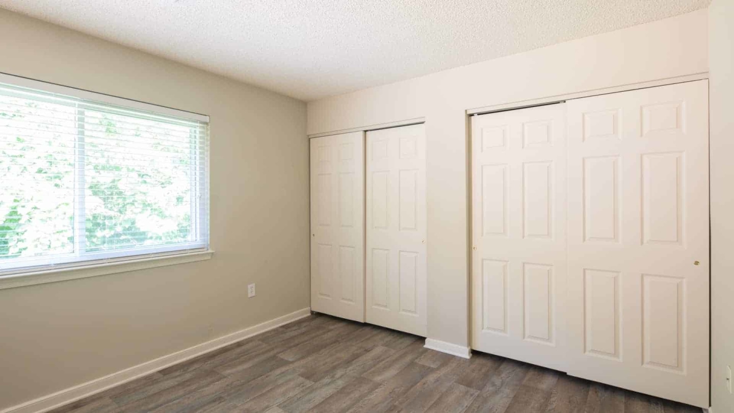 Sherwood Apartment Homes Image 22