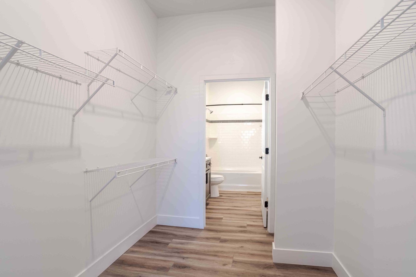 Midtown 205 Image 30