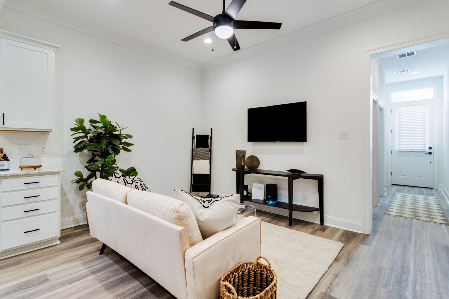 Parkway Villas Image 10