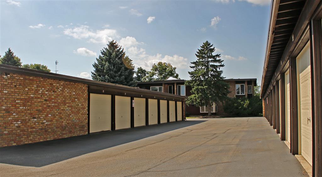 Cedar Crest Image 17