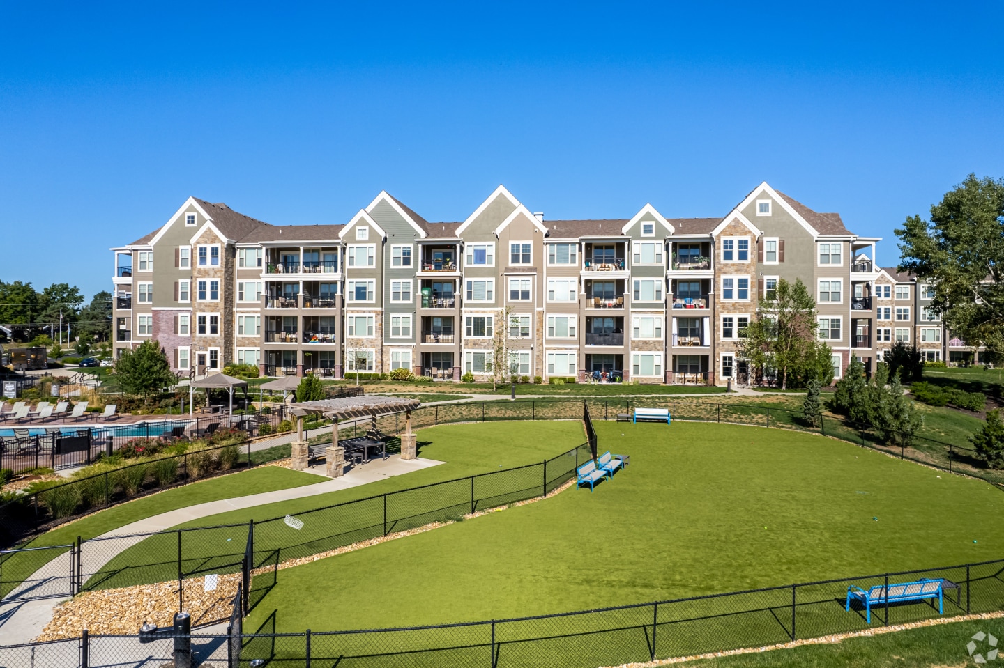 WaterSide Residences on Quivira Image 17