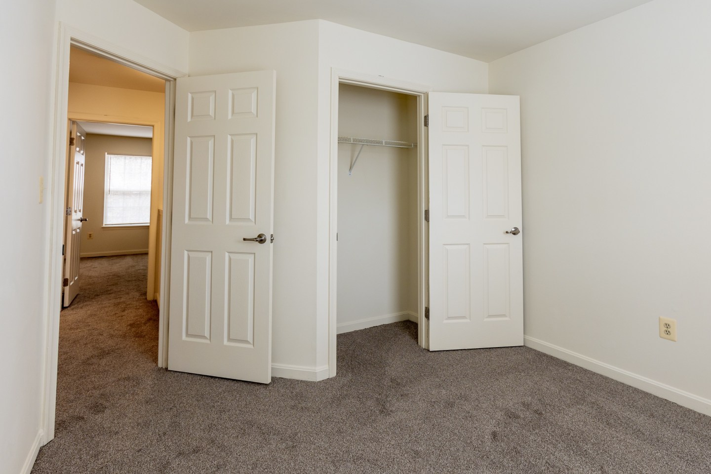 Carlson Woods Townhomes Image 21