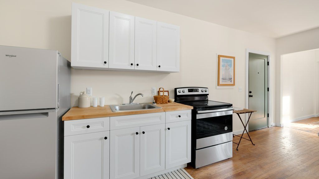 Hubbard Apartment Image 4