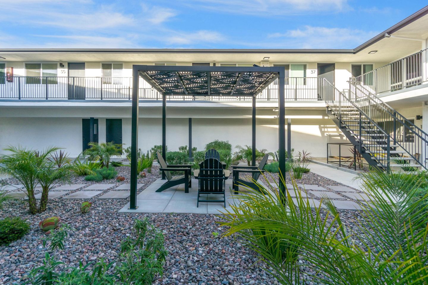 Torrance Gateway Apartments Image 12