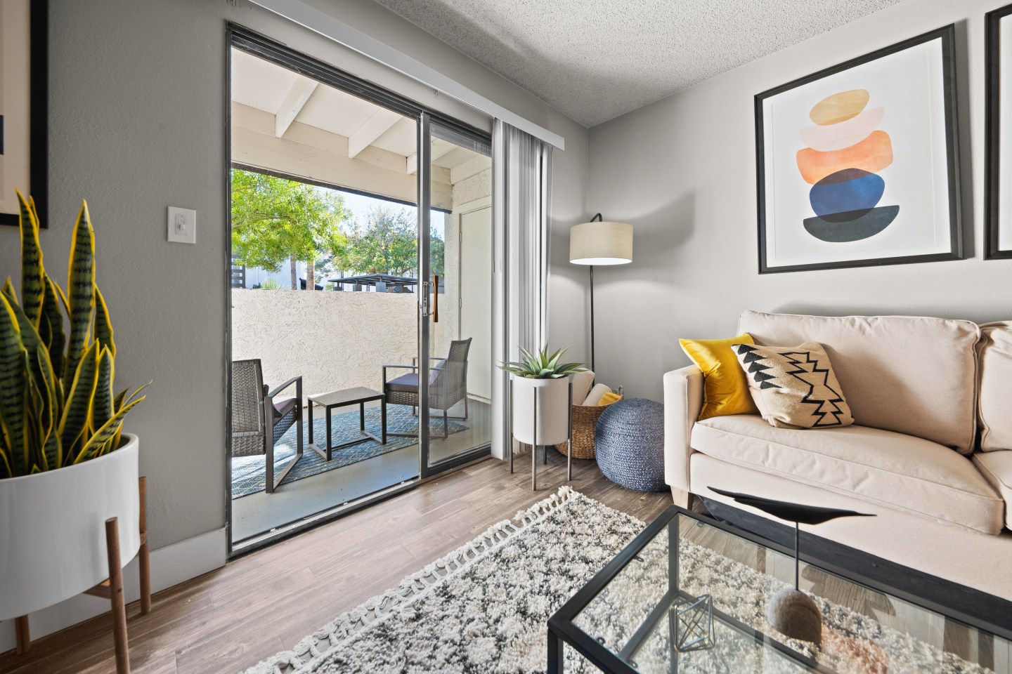 Asteria Apartment Homes Image 4