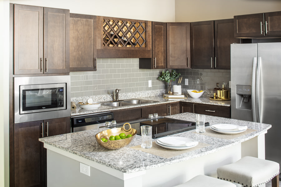 Ashbrook Apartments by Broadmoor Image 3