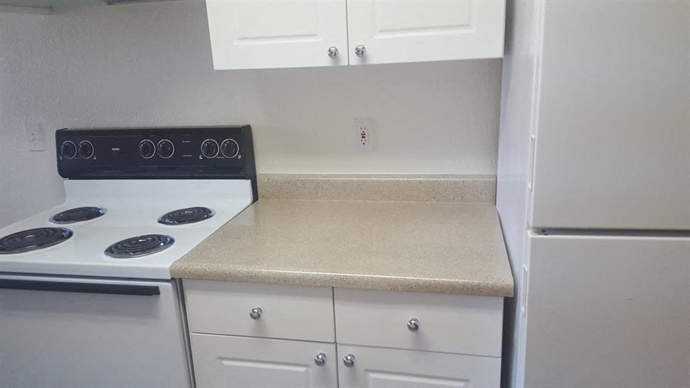 Creekside Villa Apartments Image 5