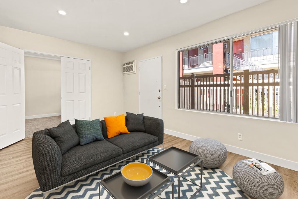 Riverside Apartments Image 2