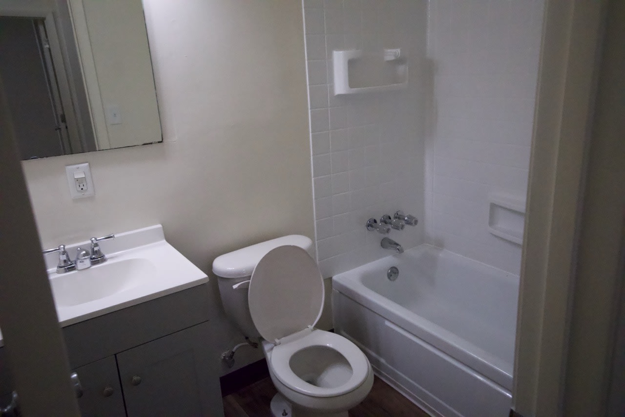 Nobb Hill Apartments Image 8
