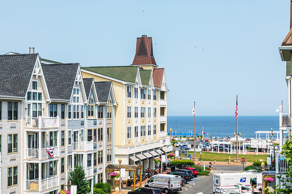 Pier Village Image 6