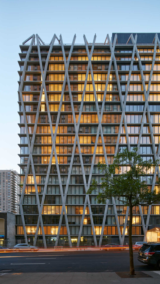 170 Amsterdam Image 2