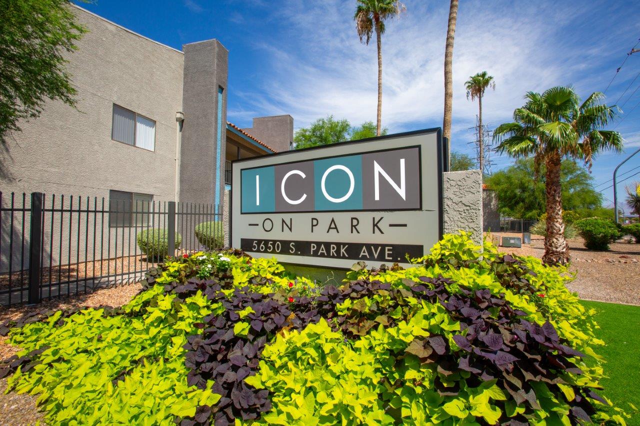 Icon on Park Image 37
