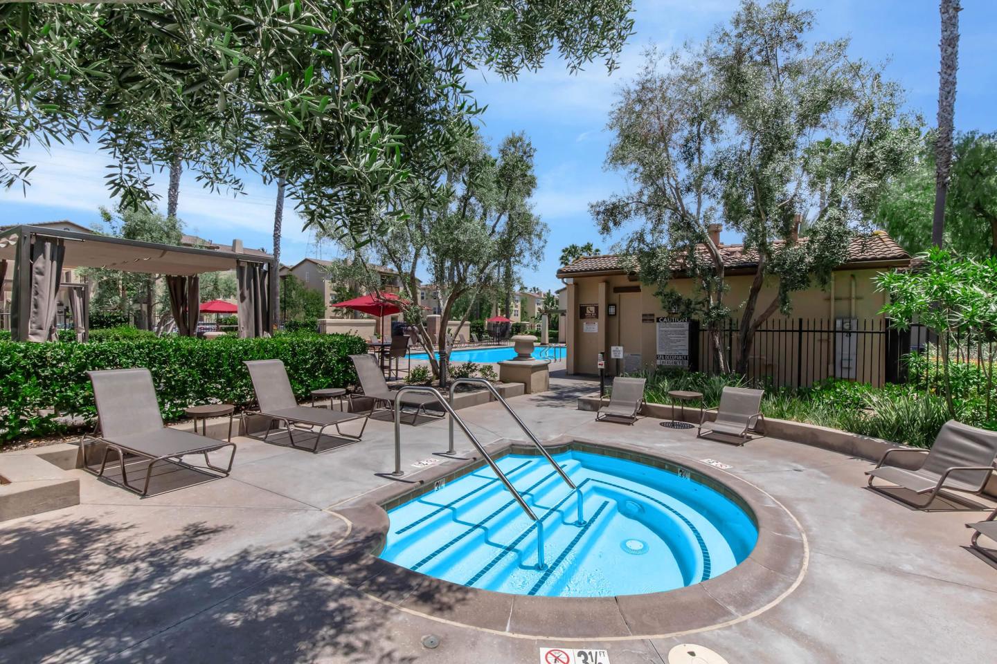 Laurel Vista Apartment Homes Image 9
