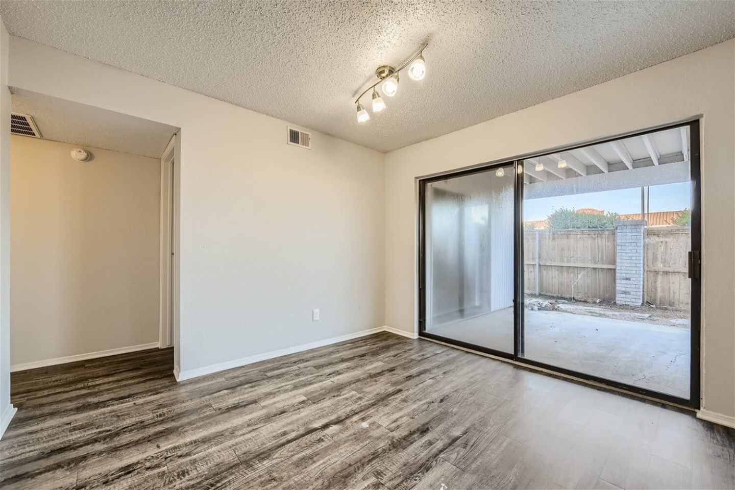 Rise Spring Pointe Image 78