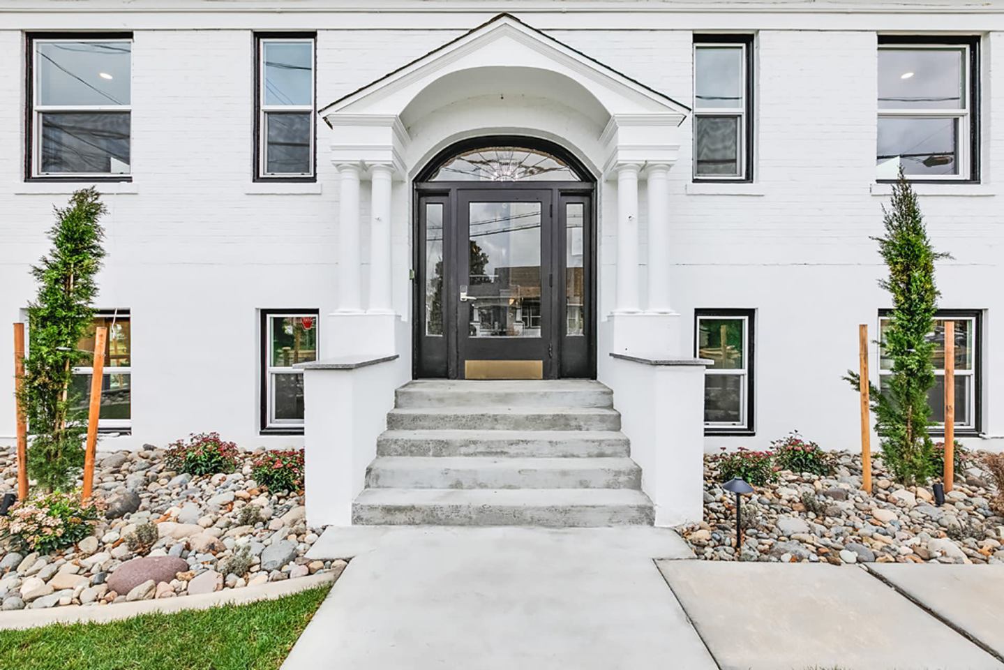 1314 Maple Image 8