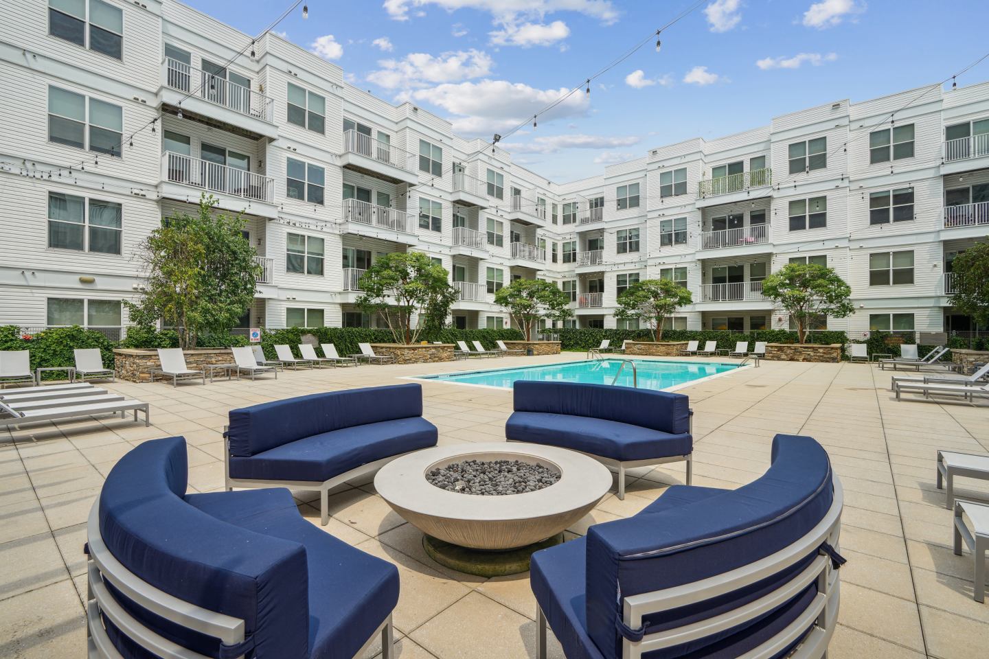 75 Tresser Image 18