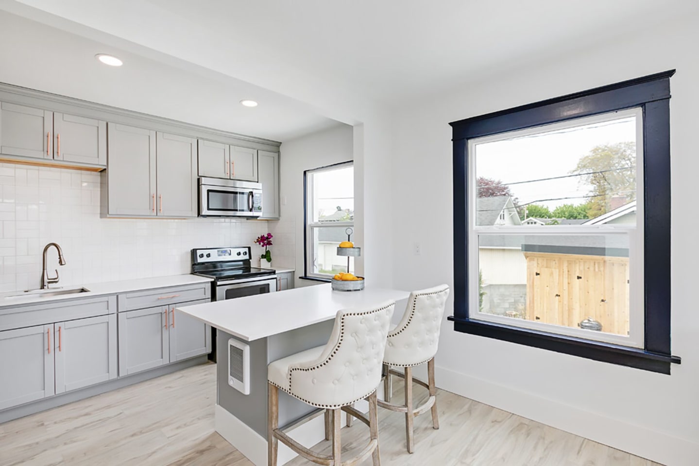 1314 Maple Image 17