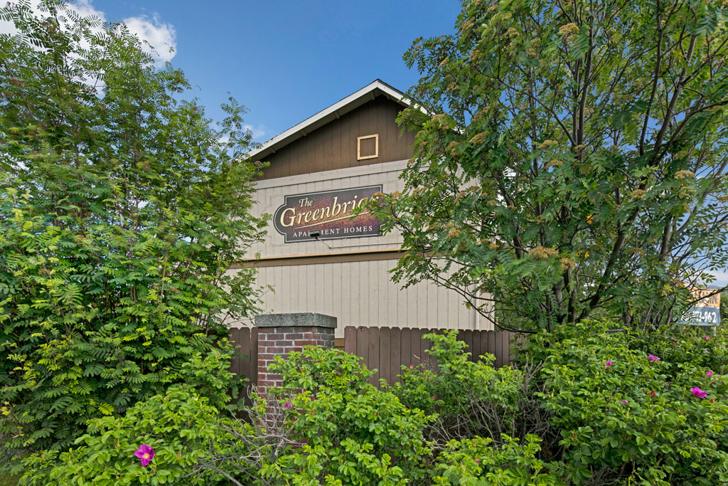 The Greenbriar Apartment Homes Image 13