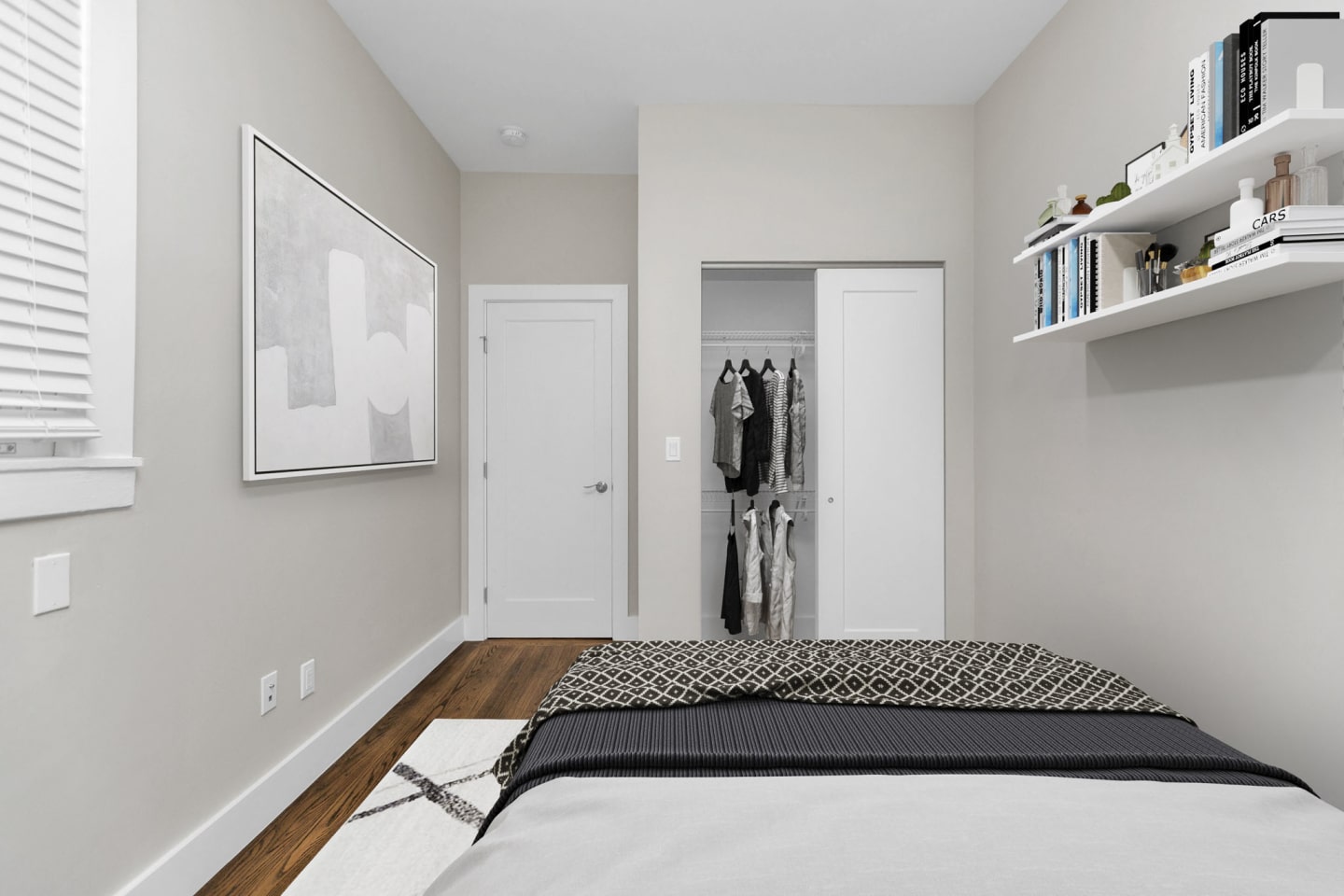 Oak Shrader Apartments Image 6