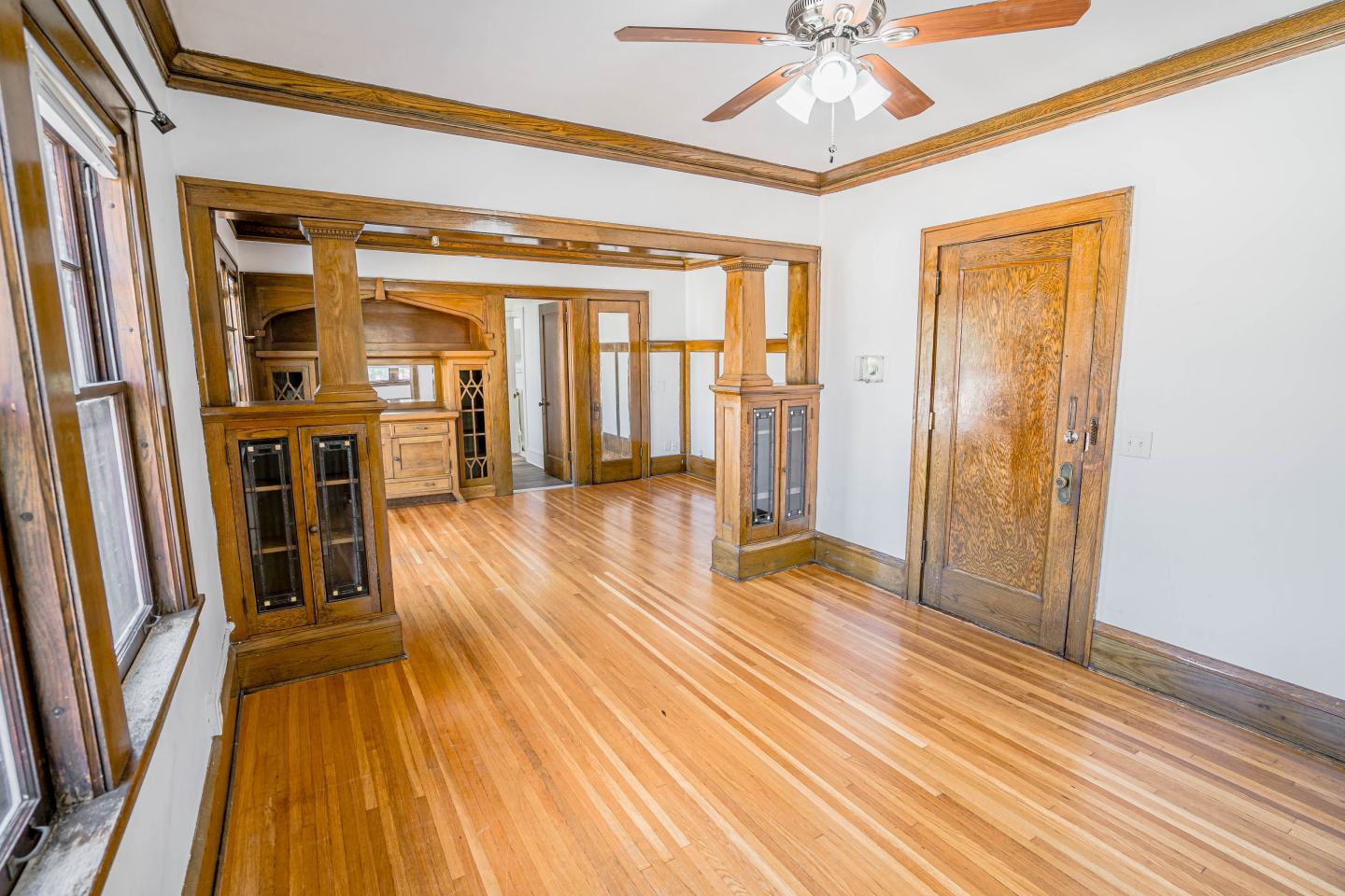 990 Grand Avenue Image 2