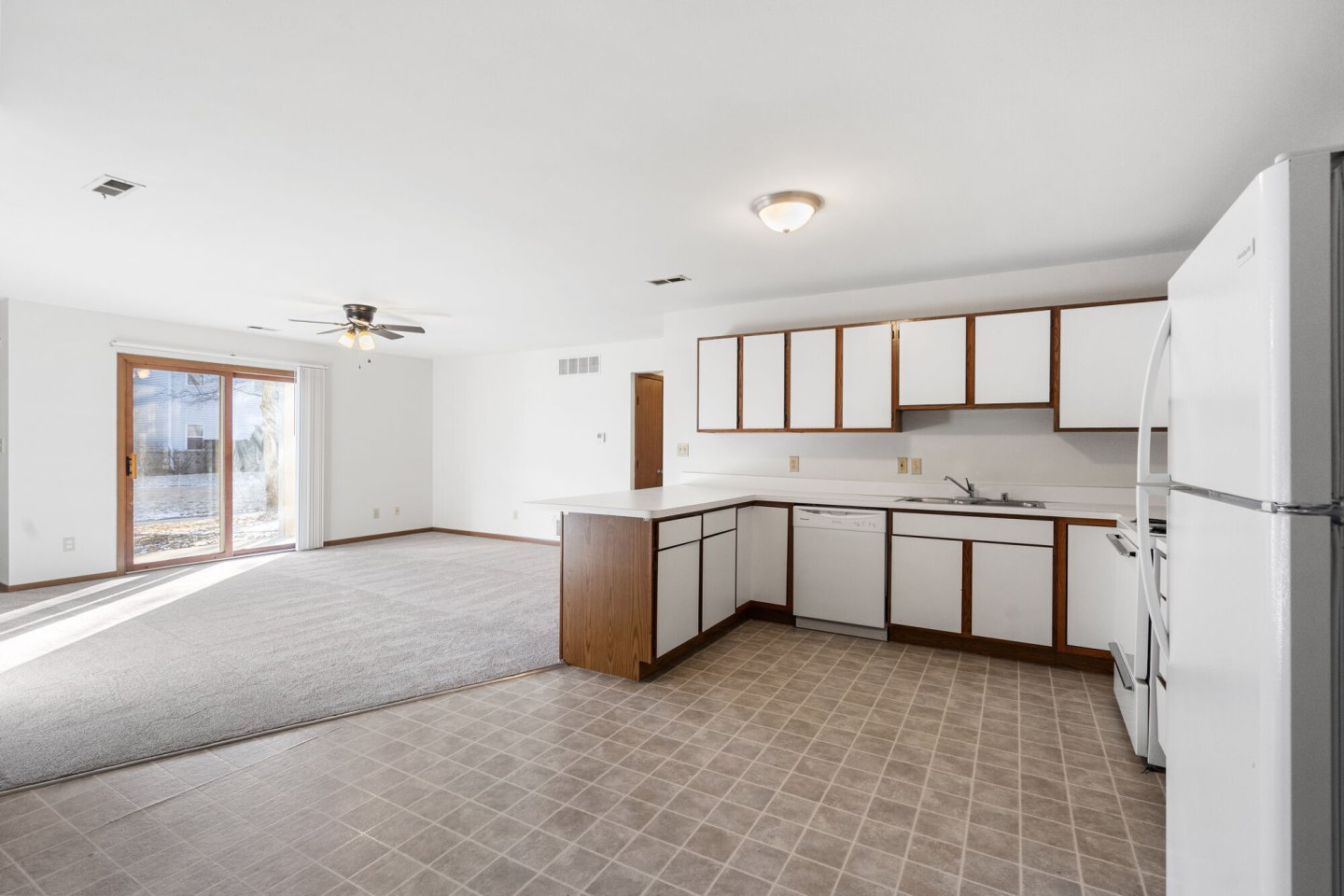 Fairfield Apartments Image 7