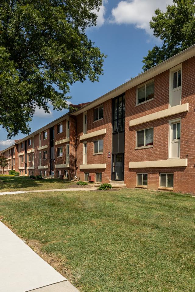 Winston Apartments Image 1