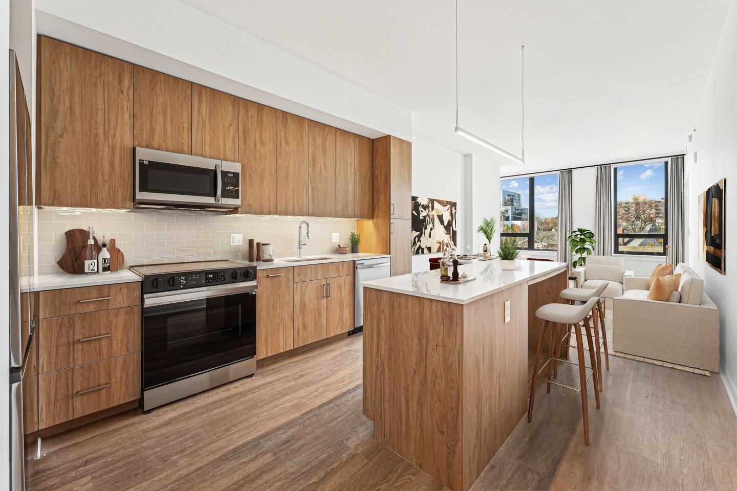 4909 Auburn Image 22