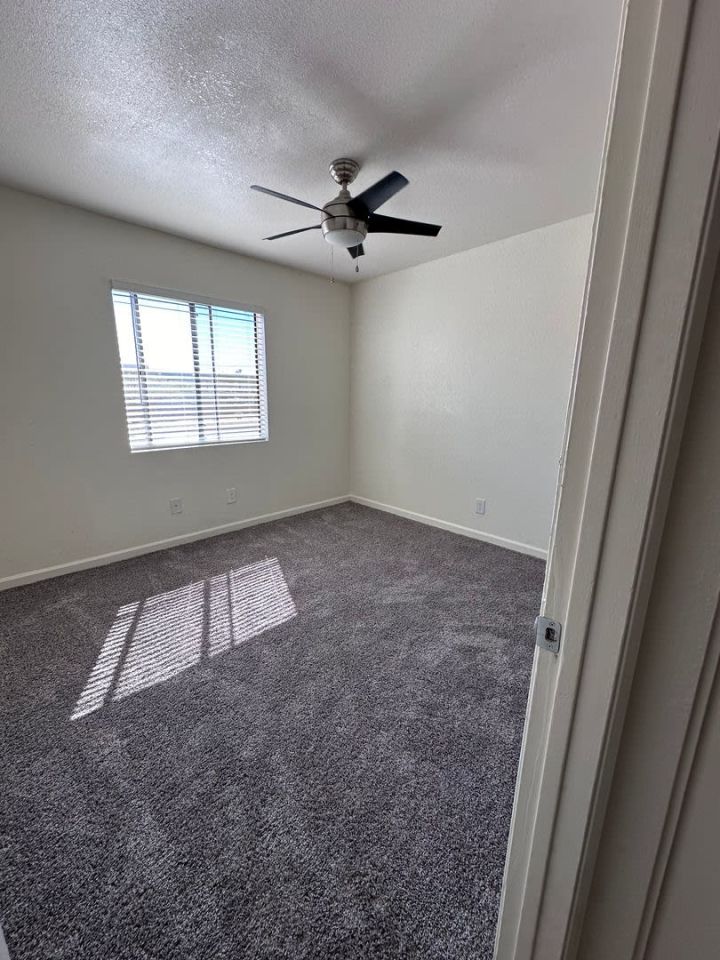 Juniper Canyon Apartments Image 18