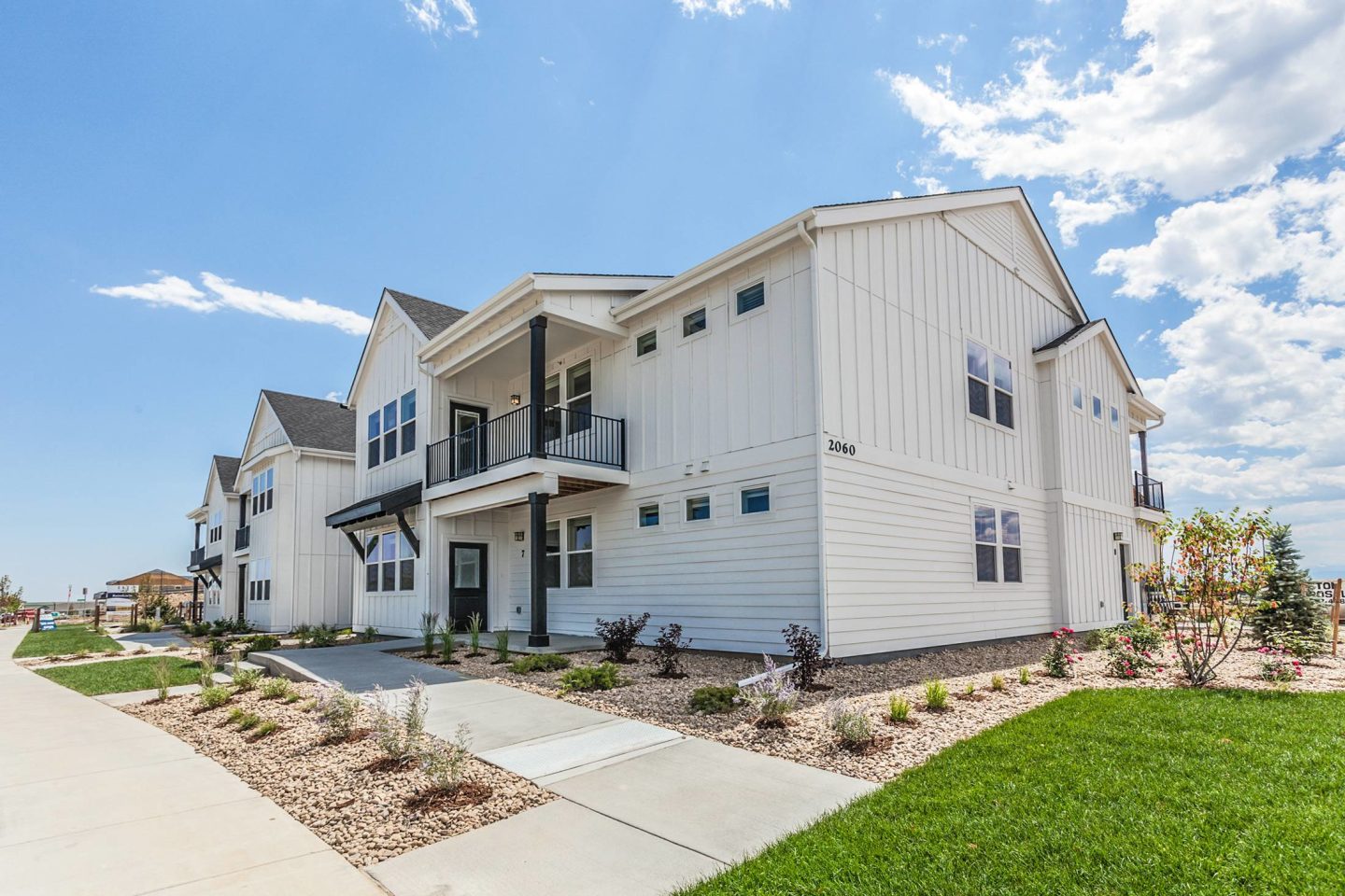 Bloom Rental Living Image 26