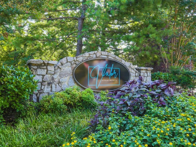 Valor Apartments Image 1
