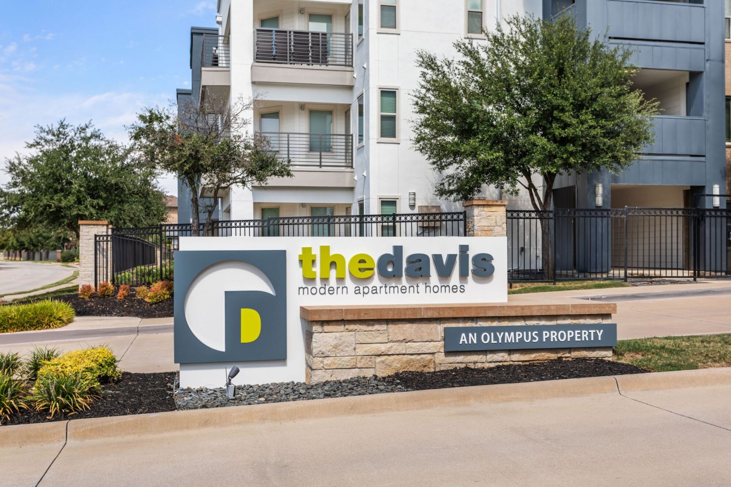 The Davis Image 22