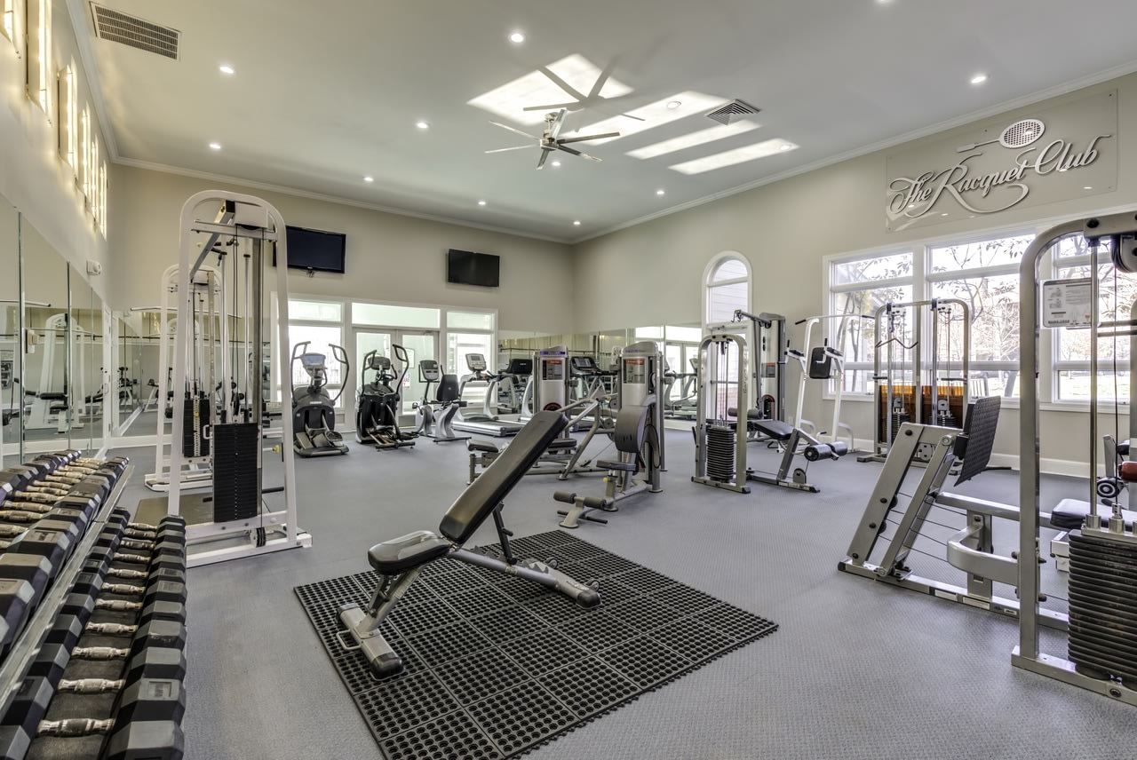 The Racquet Club Image 12