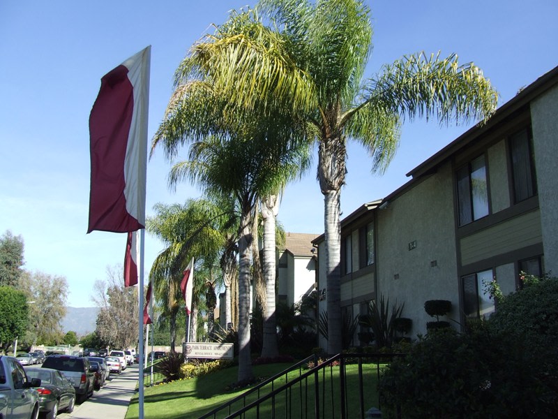 Park Terrace Apartments Image 4
