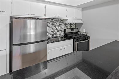 3428 Harriet Apartments Image 23
