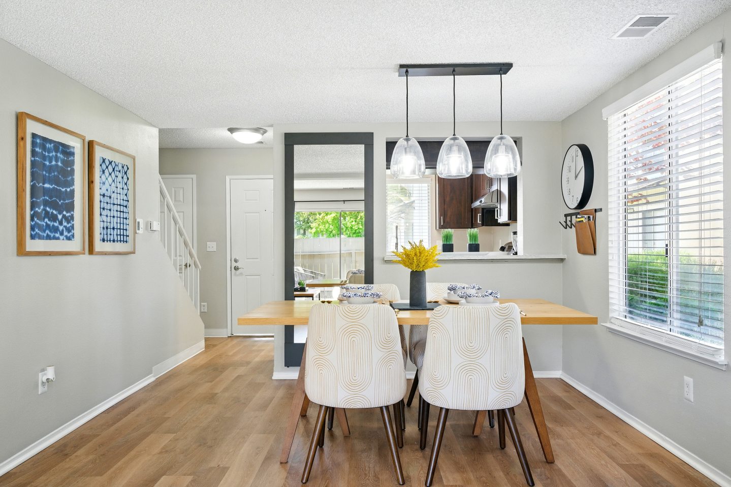 The Grove Luxury Apartments Image 10