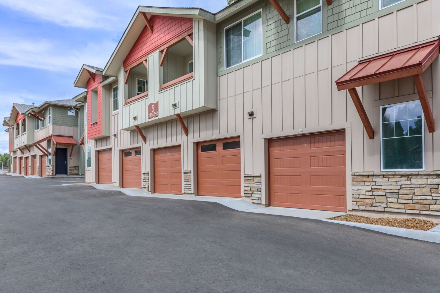 Trailside Apartments Image 51