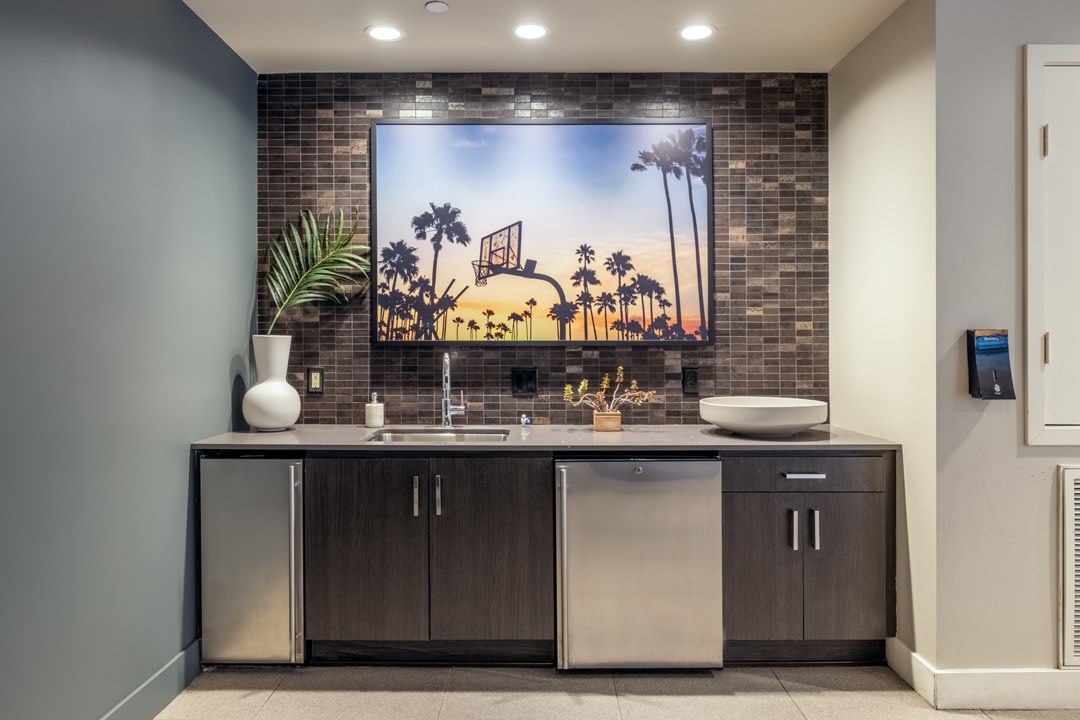 1111 Wilshire Image 7