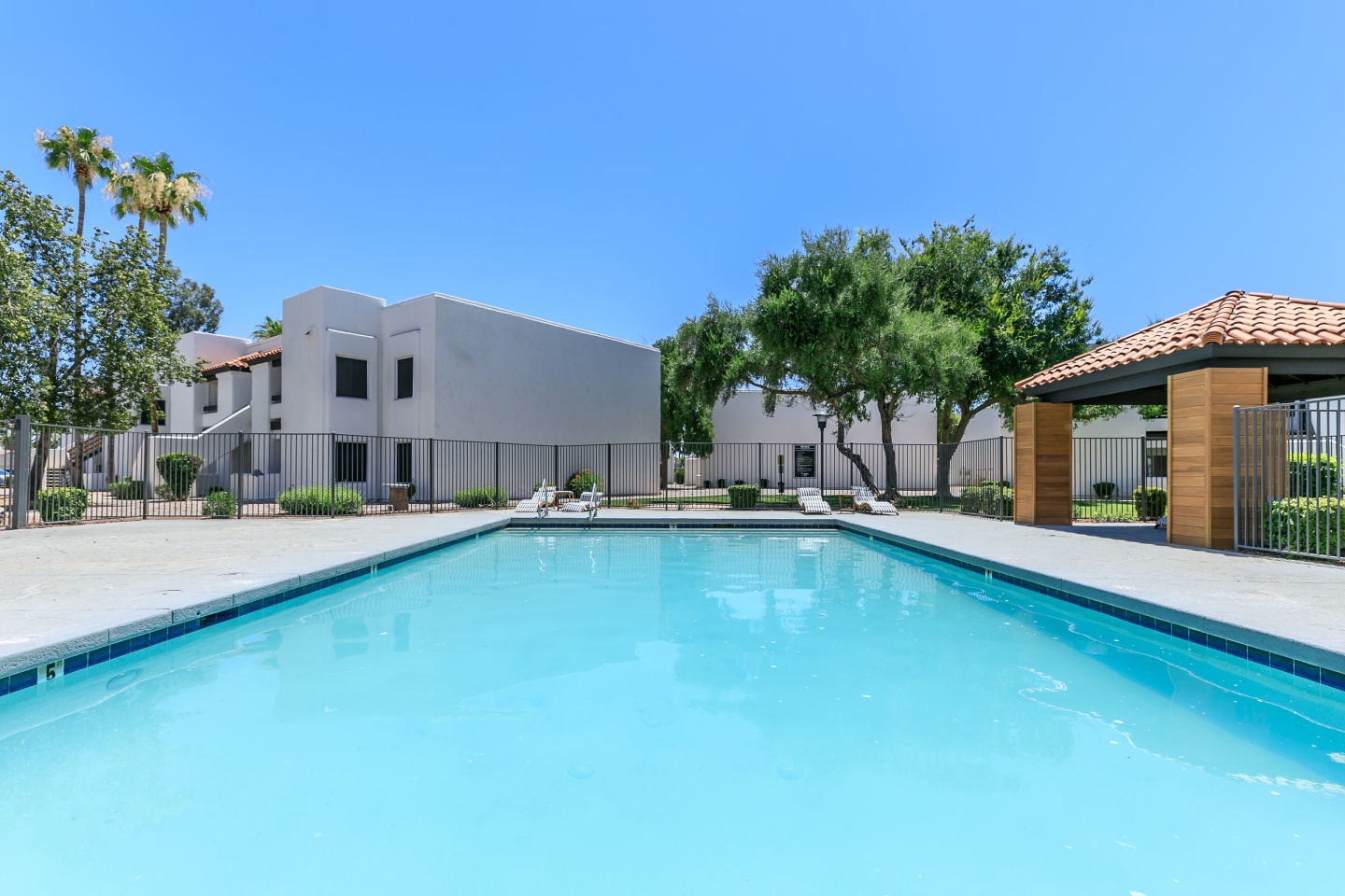 Tides at Mesa Apartments Image 7