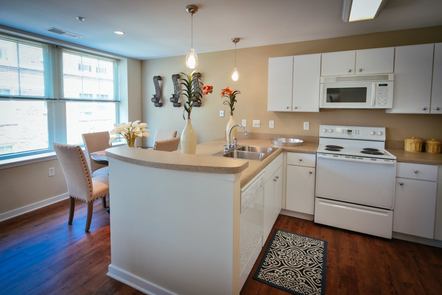 Residences at Forest Park Image 21