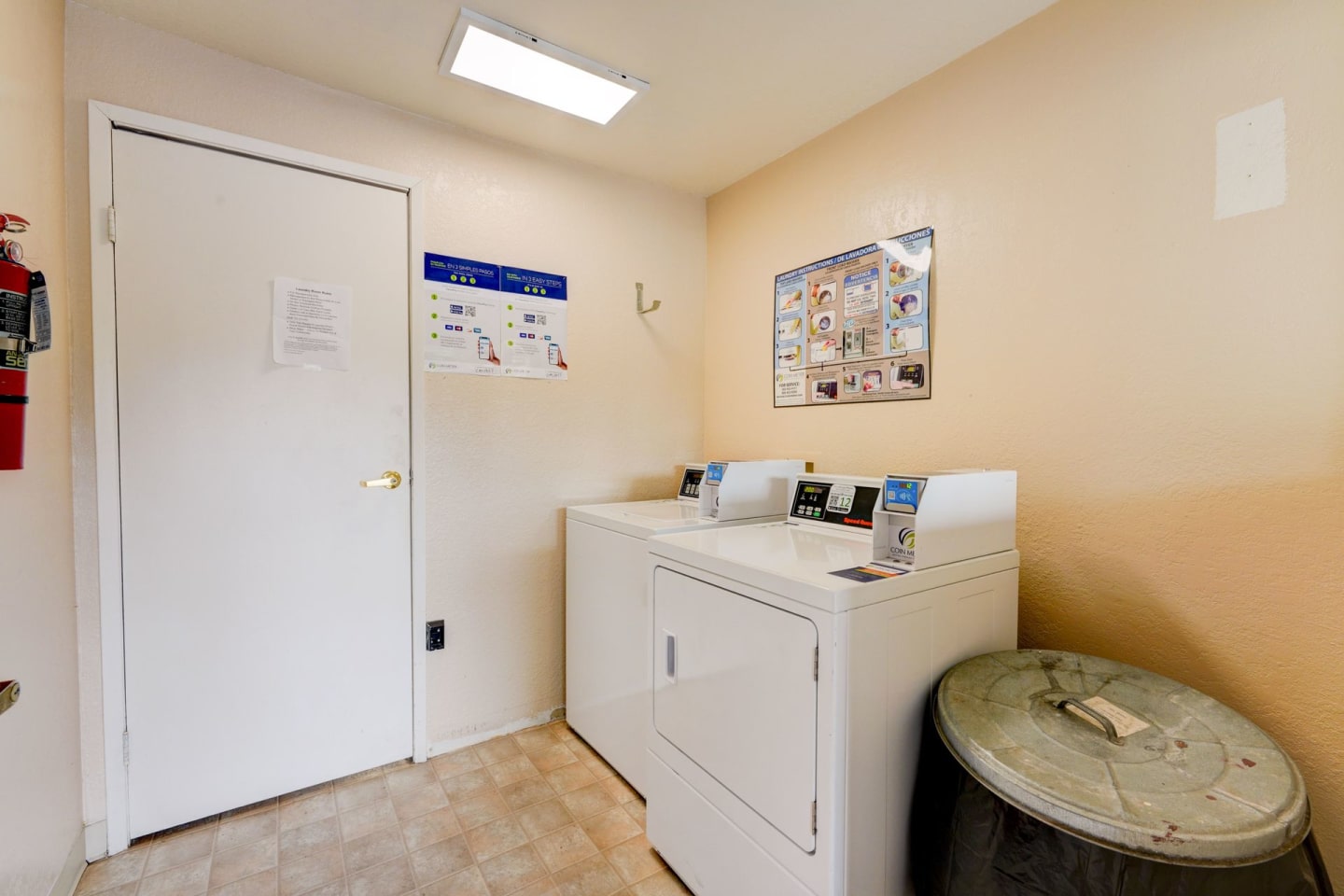 Fairway Village Apartments Image 10