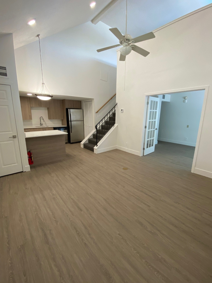 AVIA Lofts at Maple Road Image 30