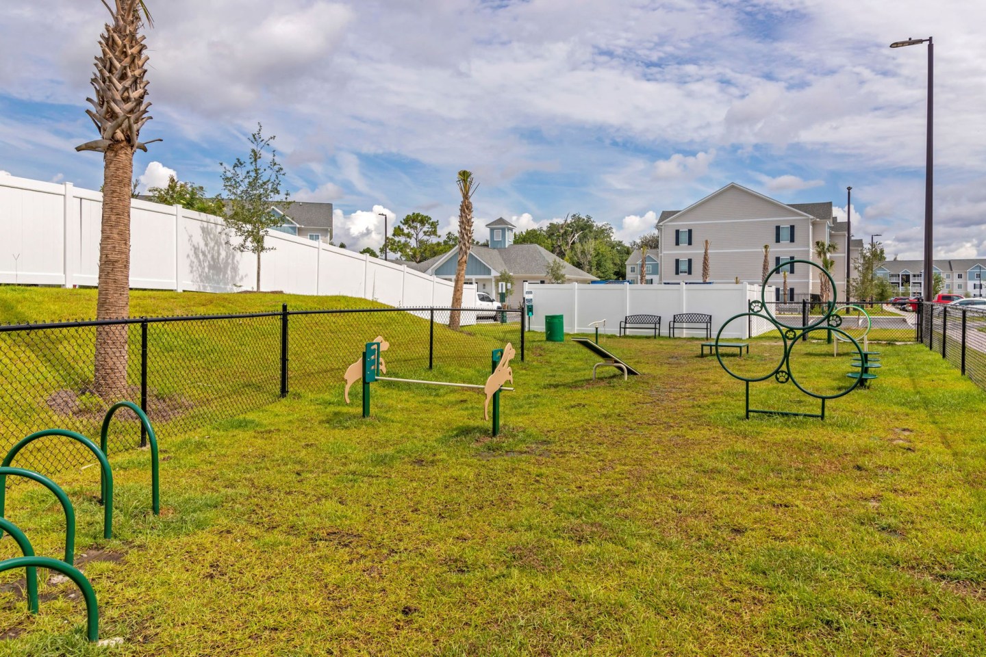 Pointe Grand Apartment Homes Image 9