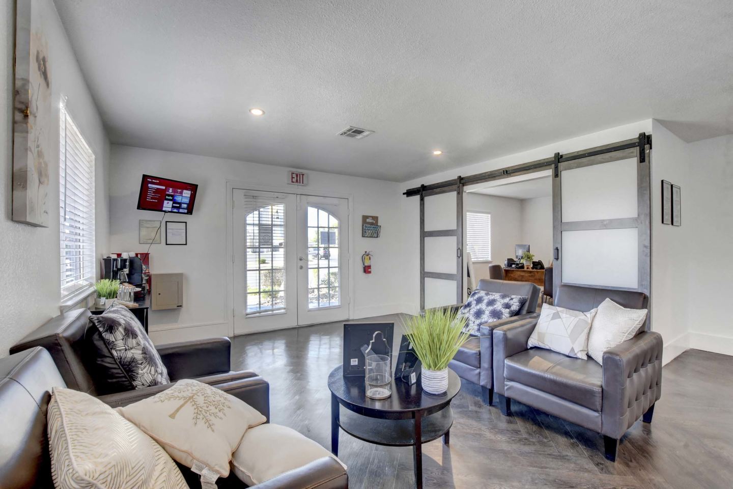 Rancho Vista Image 17