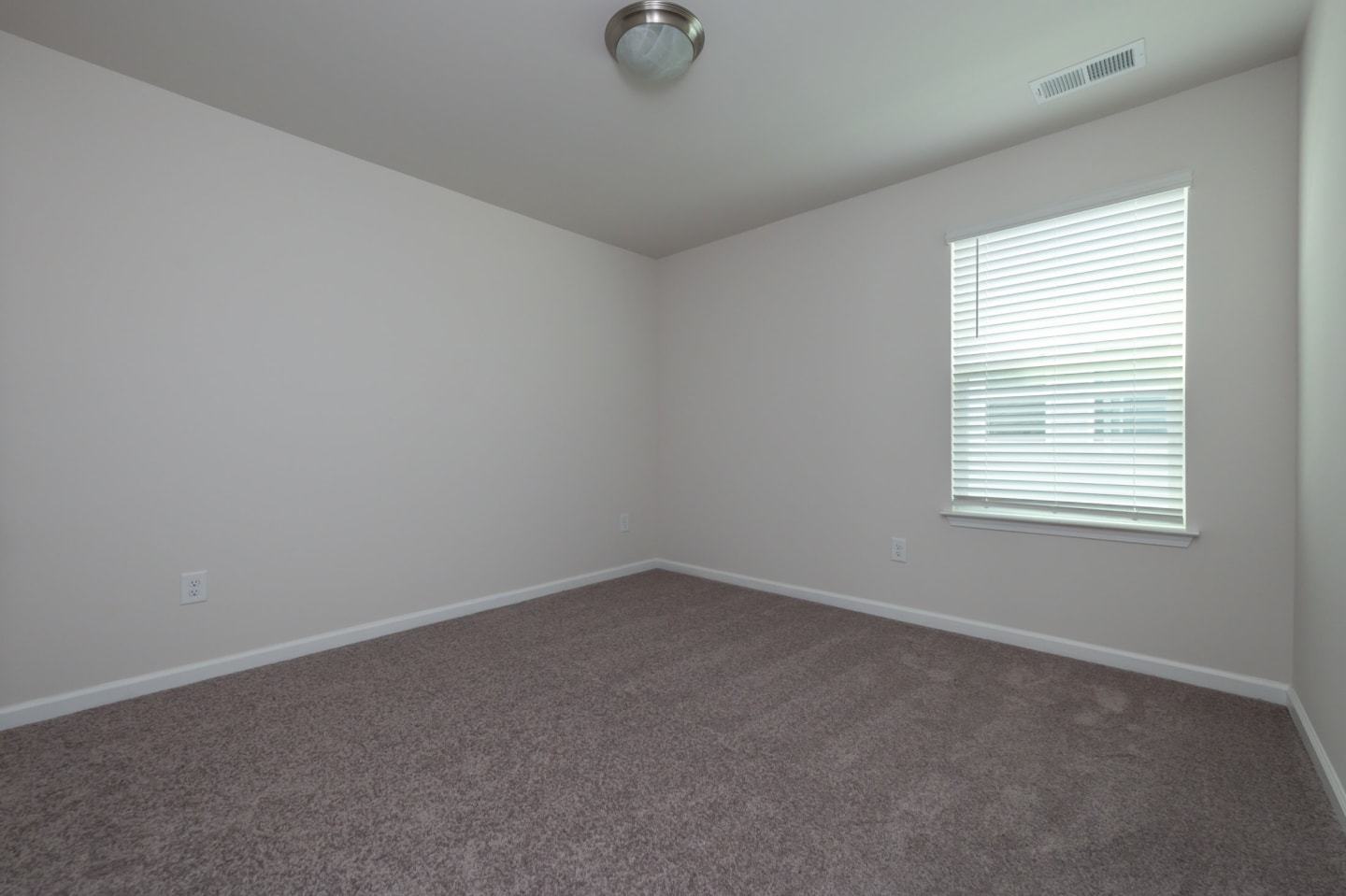 Pine Ridge Place Image 17