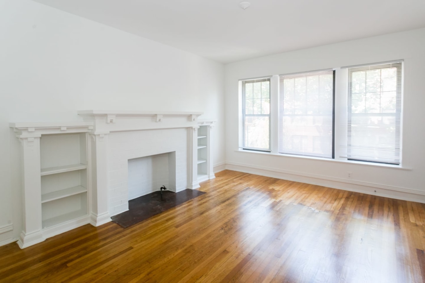 5335-5345 S. Kimbark Ave. Image 27