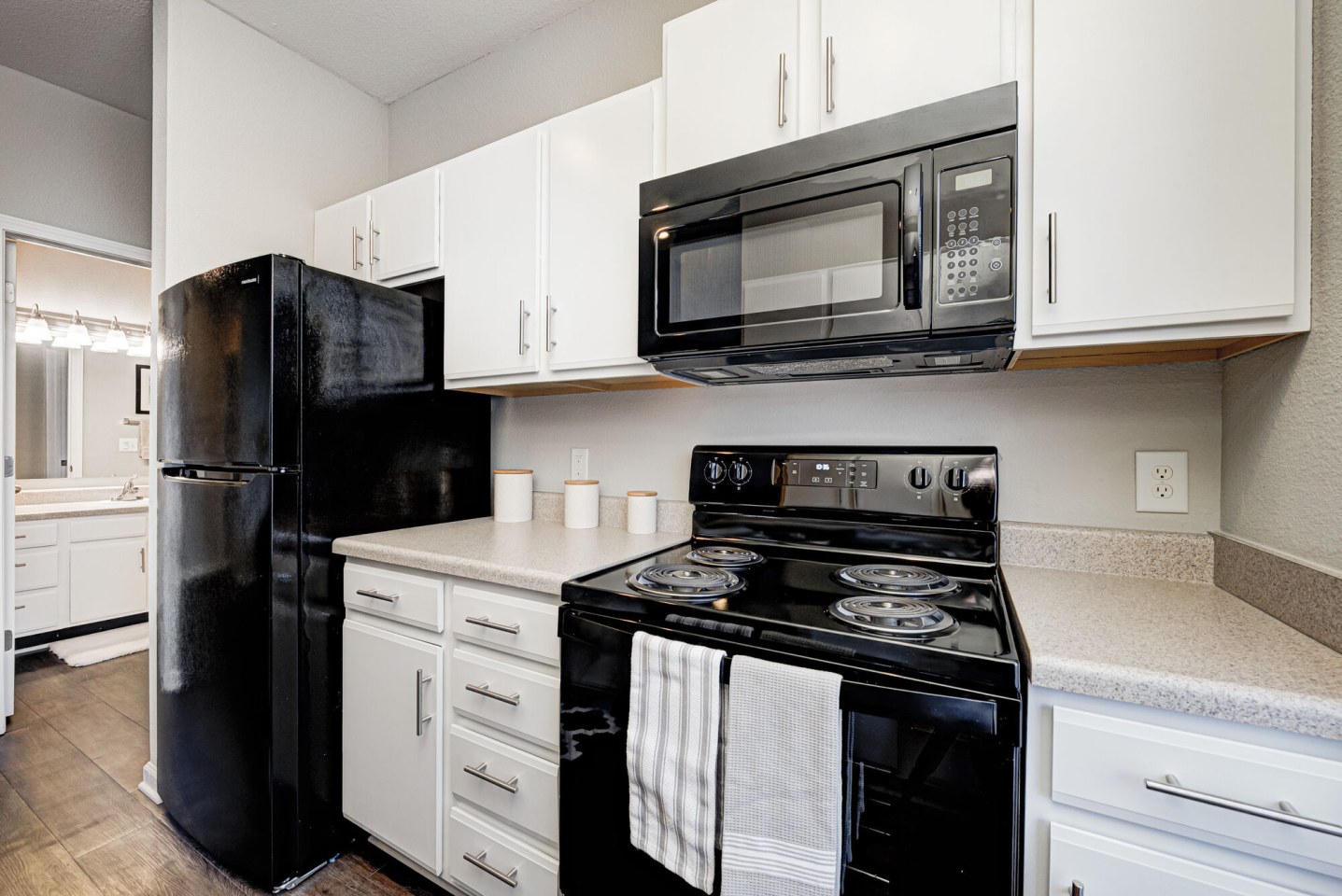 Linden Square Image 10