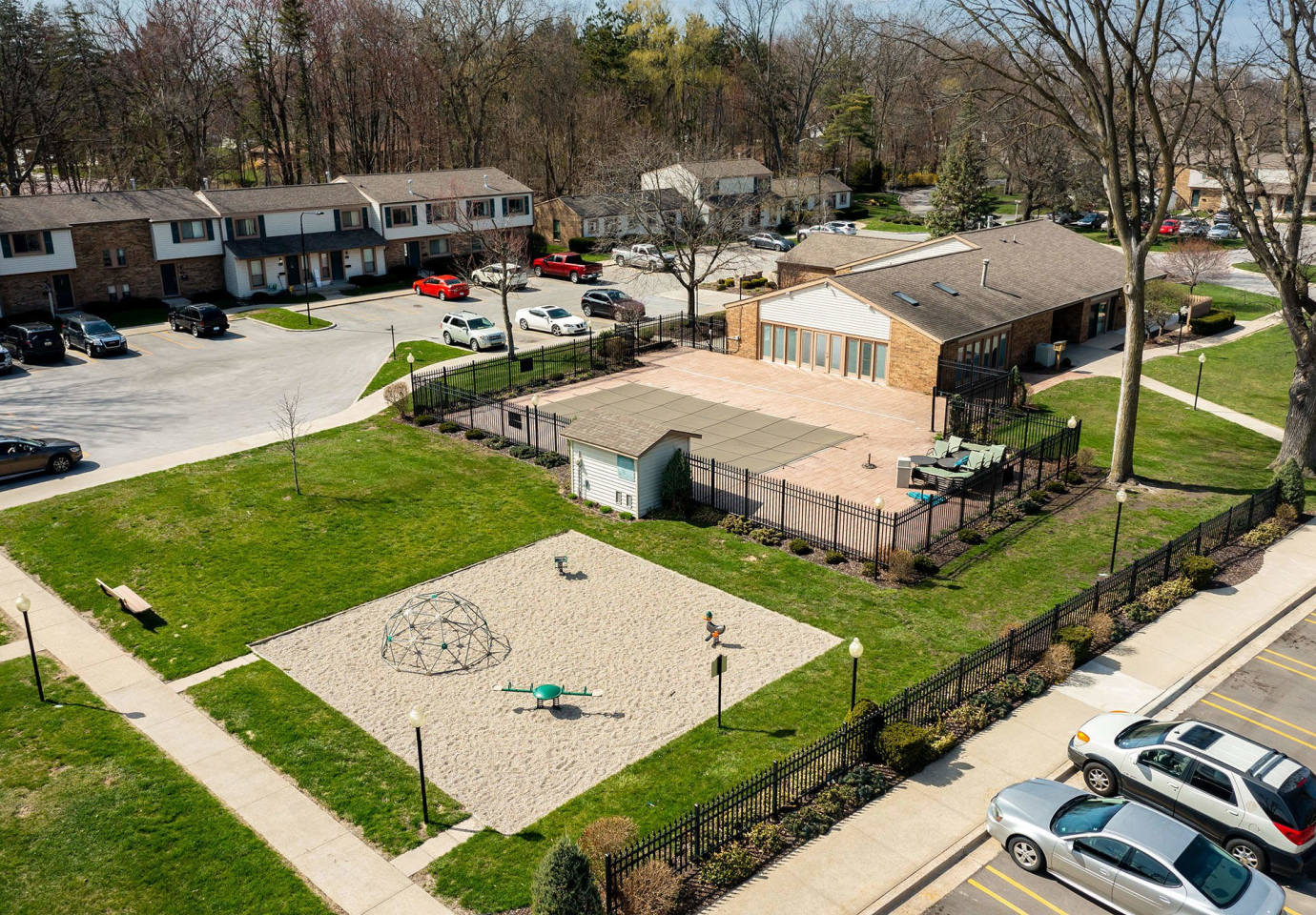 Forest Glen Image 7