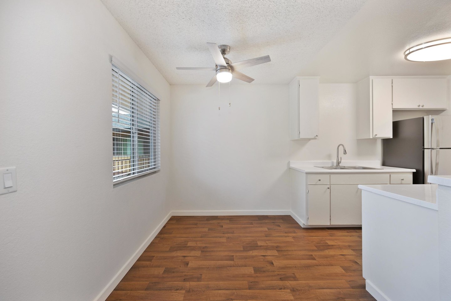 Elan Sea Lofts Image 14