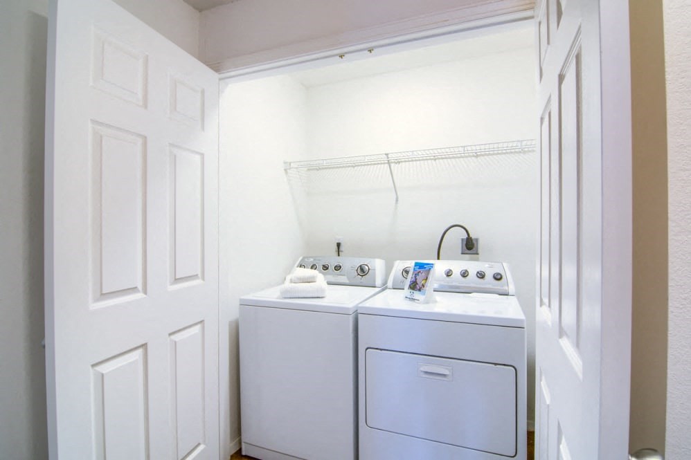 Annandale Gardens Image 7