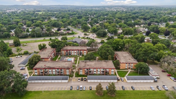 Boulder Court Apartments Image 17